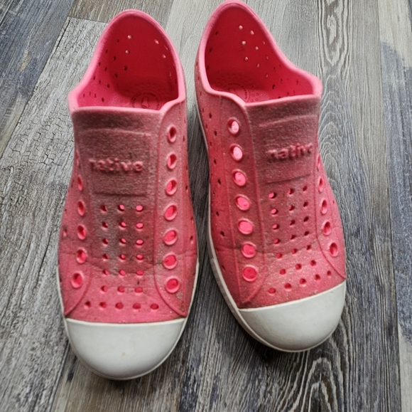 Native Shoes Jefferson Style Sneakers C11 Glitter Pink - Picture 1 of 7